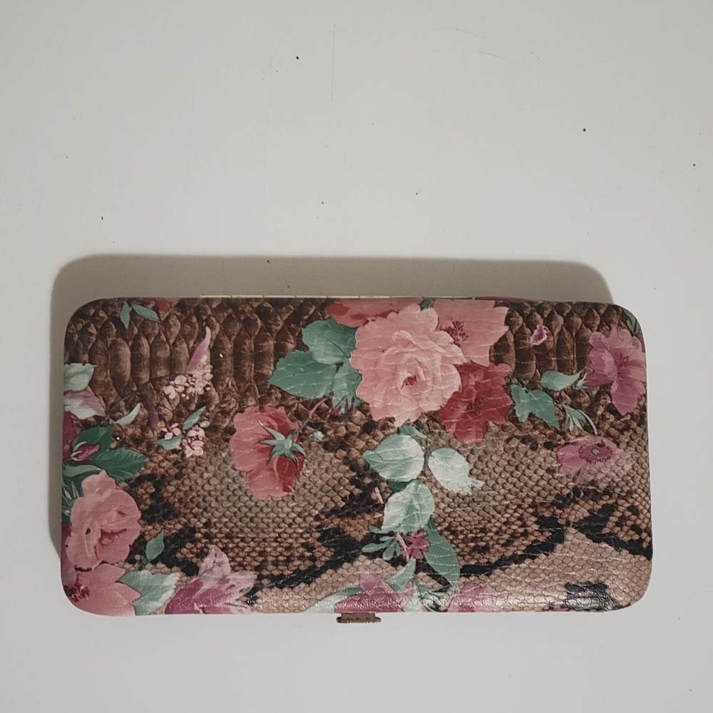 Women wallet